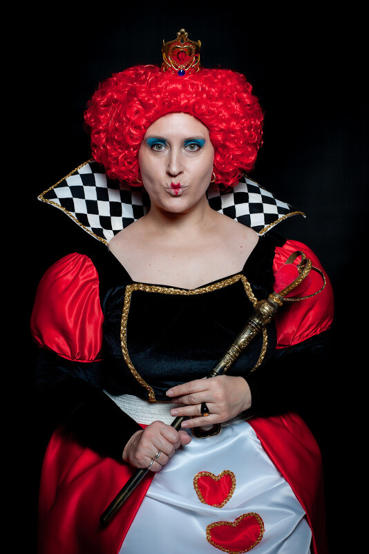 Королева - Екатерина Пенежина