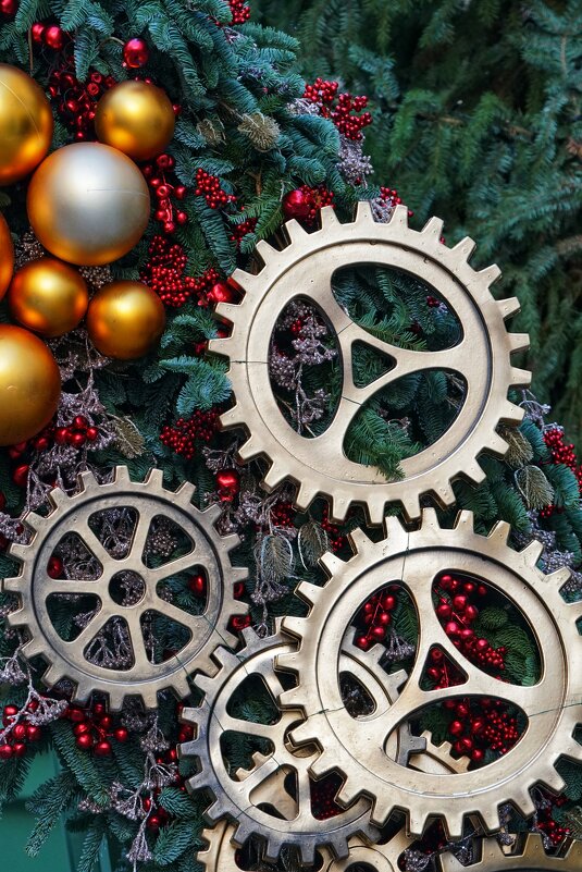 Вся Москва блестит, вся Москва горит: как столица превращается в настоящую зимнюю сказку. - александр 