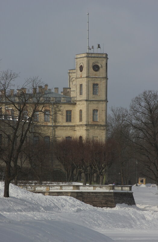 Башня старого замка - Сергей Панасюк