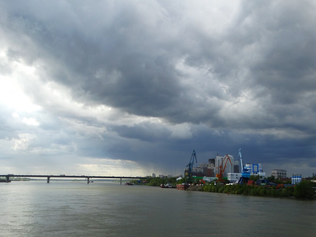 Облачность над Обью - svk *