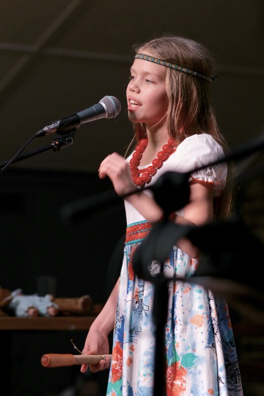 Юная певица - Натали Королева