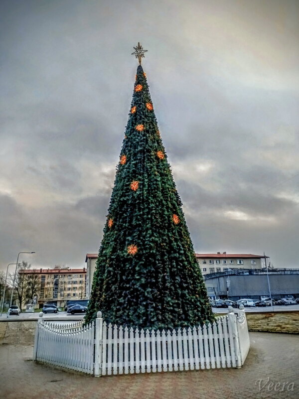 Предпразничная зарисовка - Veera V Предпразничная зарисовка - Veera V