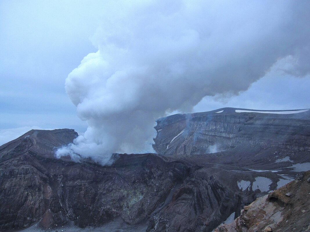 Вулкан Горелый, Камчатка, Россия. - unix (Илья Утропов) Вулкан Горелый, Камчатка, Россия. - unix (Илья Утропов)