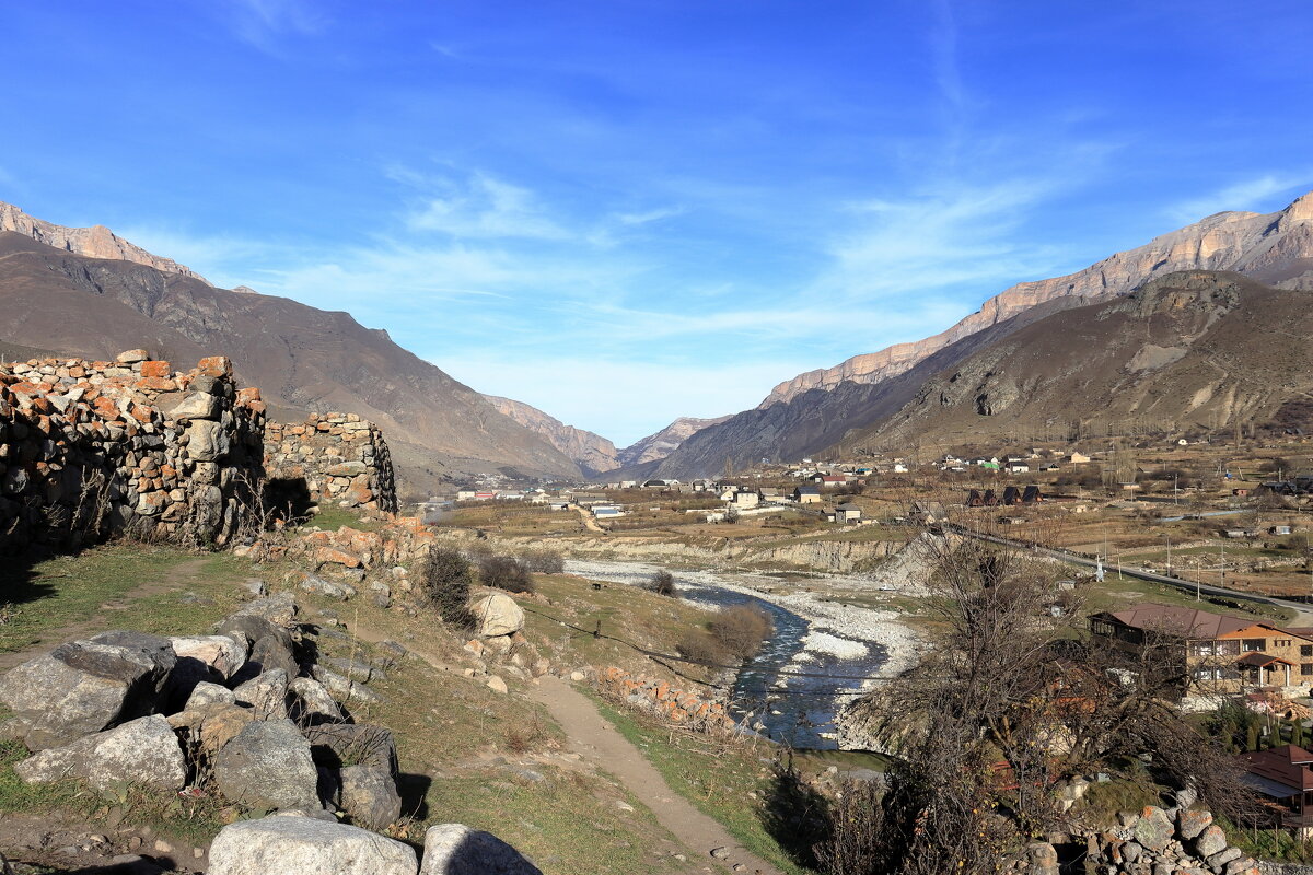 Село Верхняя Балкария. Камни помнят всё... - Александр Николаев Село Верхняя Балкария. Камни помнят всё... - Александр Николаев