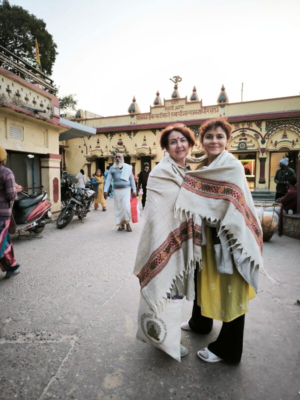 На улицах Индии. - Георгиевич 