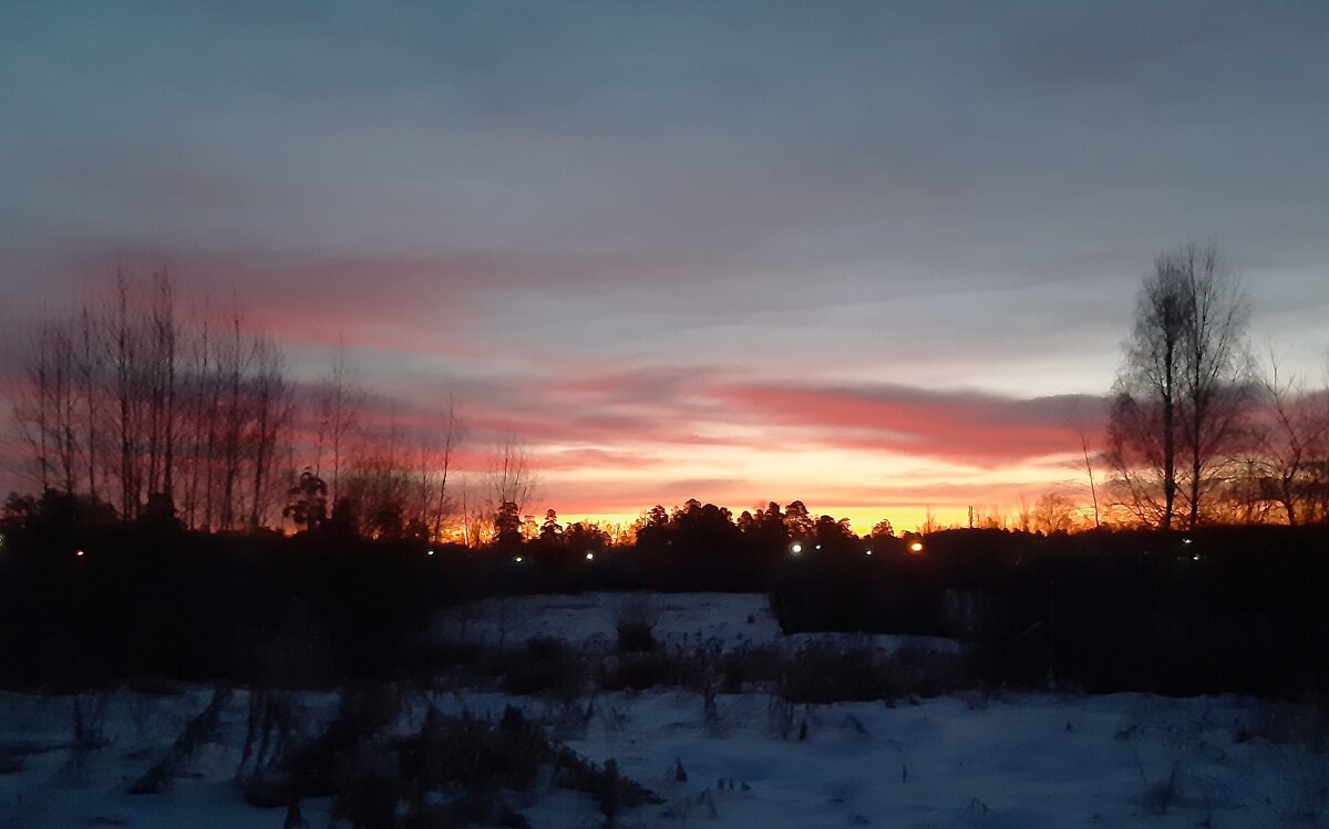 В ноябре рассветы дня - Галина Минчук В ноябре рассветы дня - Галина Минчук