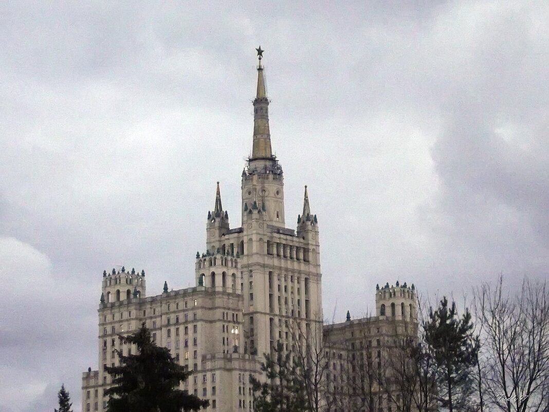 Высотное здание на пл.Восстания (Москва) - Freddy 97 Высотное здание на пл.Восстания (Москва) - Freddy 97