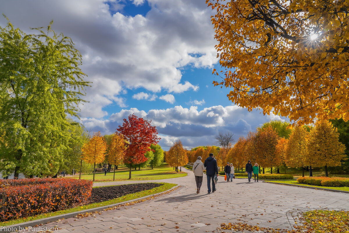 Октябрь в Царицыно... - Владимир Жданов Октябрь в Царицыно... - Владимир Жданов