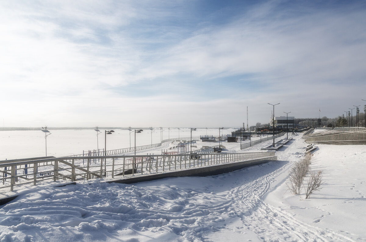 Зимняя набережная - Виктор Иванович Чернюк Зимняя набережная - Виктор Иванович Чернюк