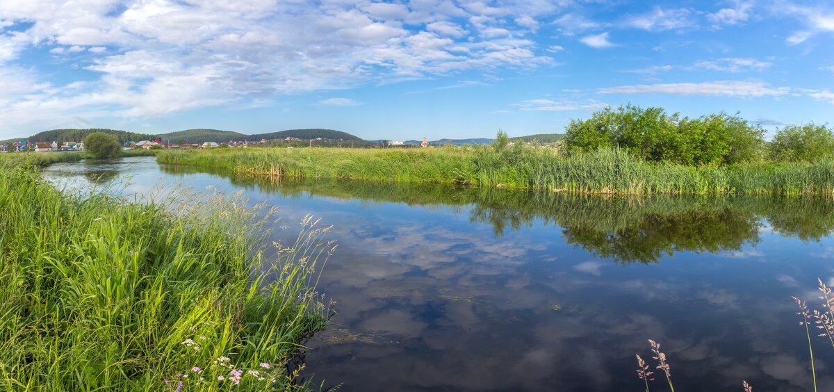 Летнее утро на реке Миасс. г. Миасс, Машгородок (панорама). - Алексей Трухин Летнее утро на реке Миасс. г. Миасс, Машгородок (панорама). - Алексей Трухин