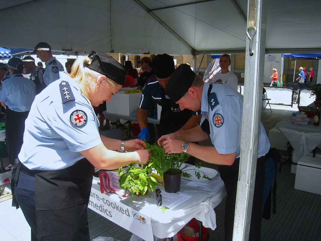 Здесь всем желающим окажут срочную медицинскую помощь! - unix (Илья Утропов)