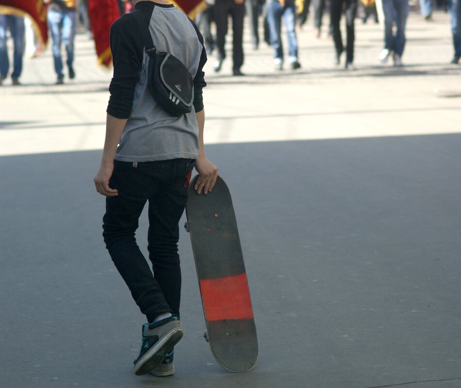 Марш многоногих - Сергей Порфирьев