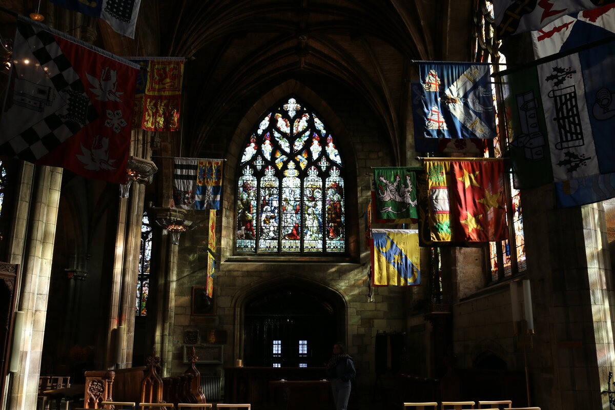 В часовне ордена Чертополоха в соборе Св. Джайлса - Ольга В часовне ордена Чертополоха в соборе Св. Джайлса - Ольга