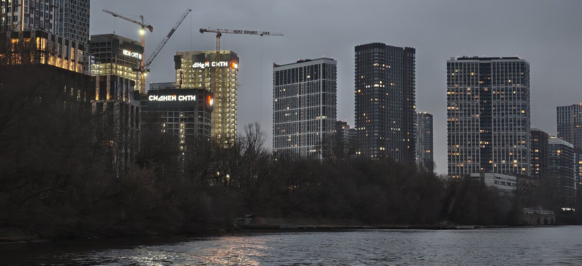 Утренняя Москва с борта речного трамвайчика по маршруту Киевский - Фили - <<< Наташа >>> Утренняя Москва с борта речного трамвайчика по маршруту Киевский - Фили - <<< Наташа >>>