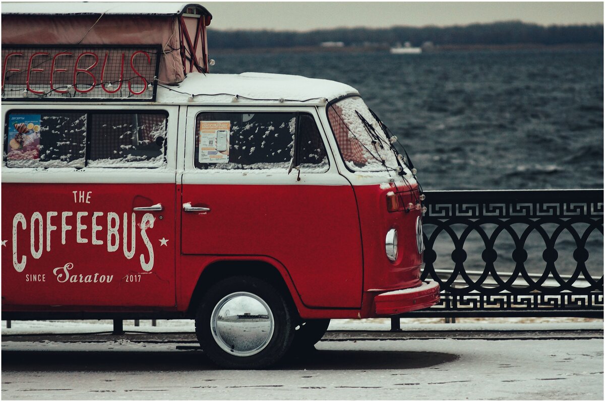 Первый снежок в Саратове - Сергей В