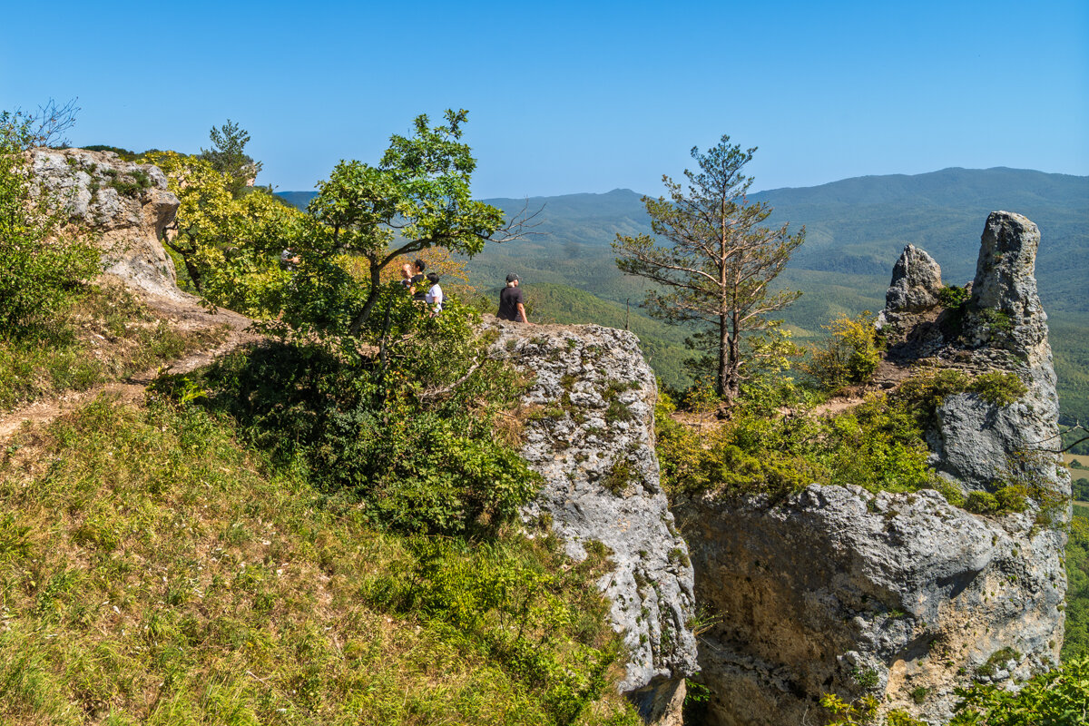 Конец маршрута. Скала Чертов палец - Игорь Сикорский Конец маршрута. Скала Чертов палец - Игорь Сикорский