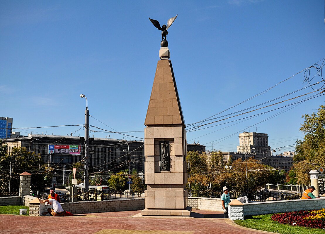 Памятник Петру I и Францу Лефорту - Анатолий Колосов Памятник Петру I и Францу Лефорту - Анатолий Колосов