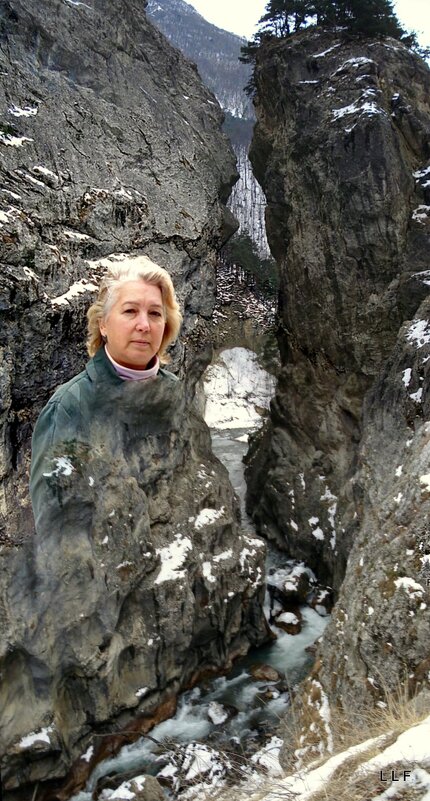 Горное ущелье - Liudmila LLF Горное ущелье - Liudmila LLF