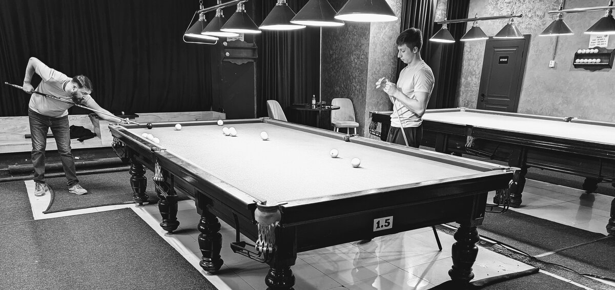 Идёт игра - Андрей Хлопонин Идёт игра - Андрей Хлопонин