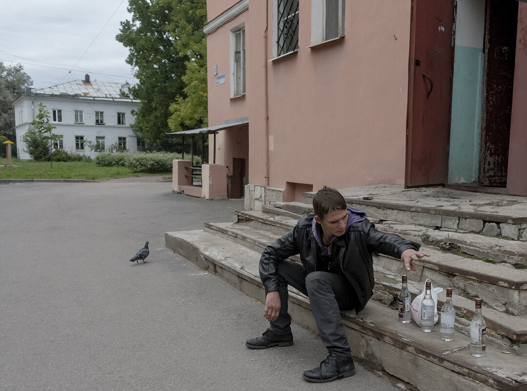 *** - Александр Русинов