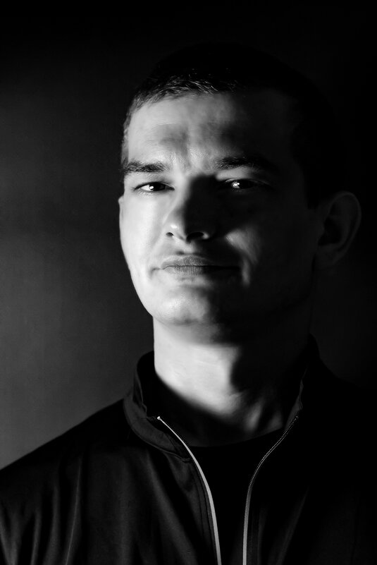 Брат - Валерия .