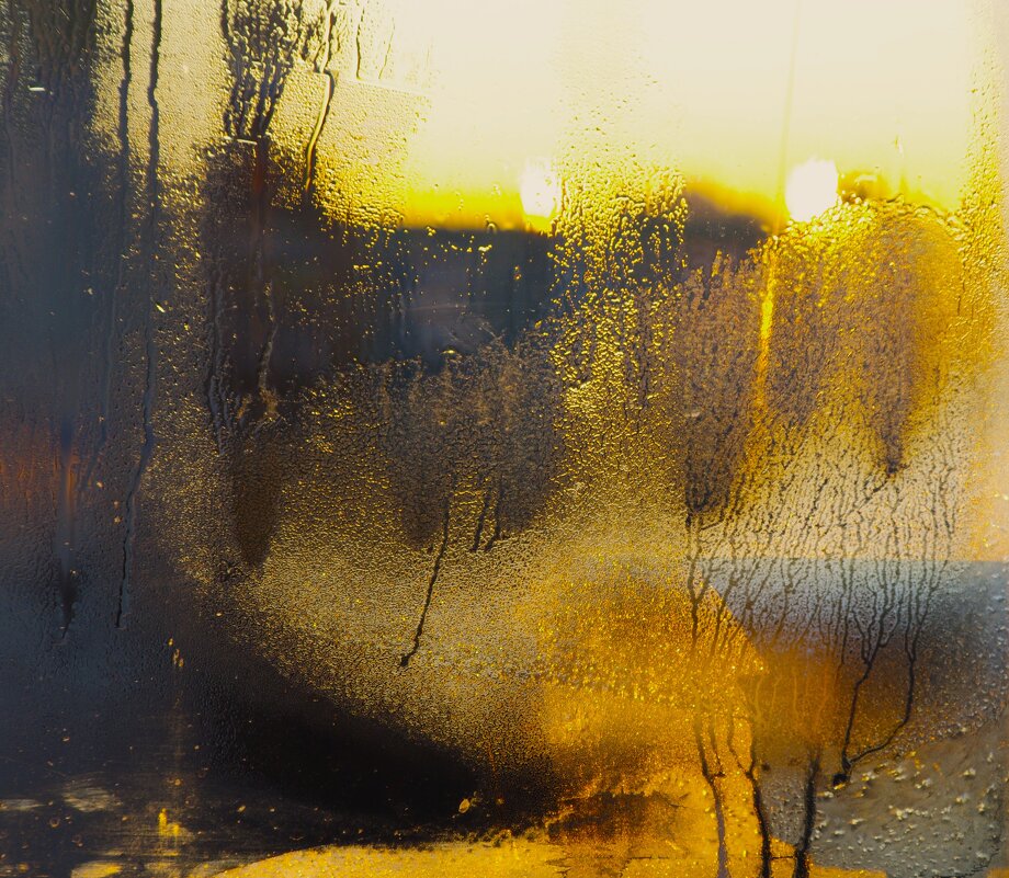 Фрамуга "плачет".. - Юрий Куликов Фрамуга "плачет".. - Юрий Куликов