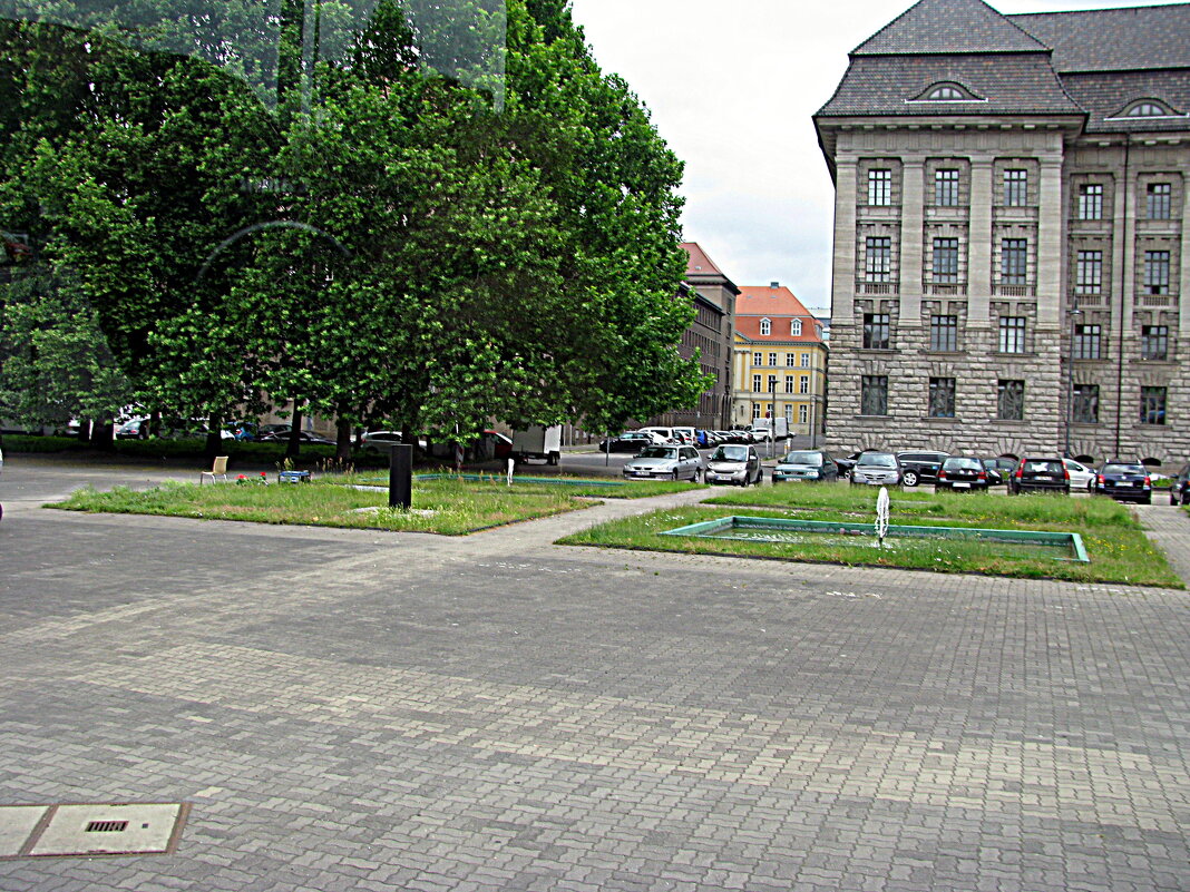 На улицах Берлина. - Владимир Драгунский На улицах Берлина. - Владимир Драгунский