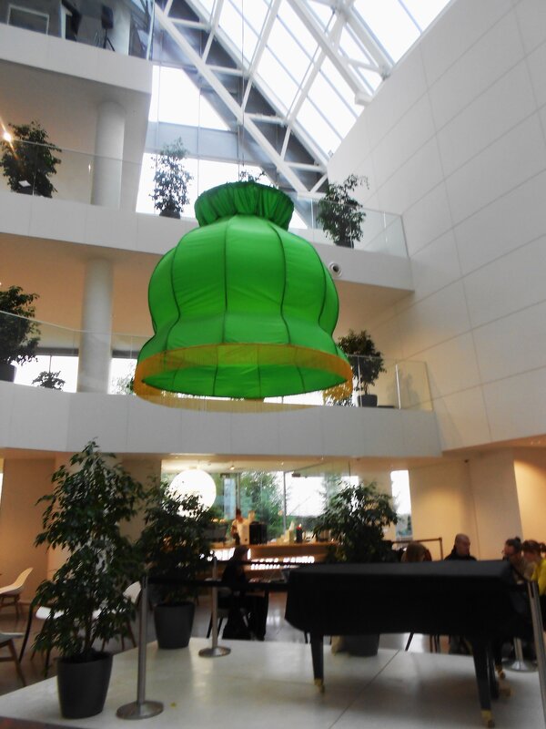 ТЦ Ельцин. Екатеринбург - Елена Шаламова ТЦ Ельцин. Екатеринбург - Елена Шаламова