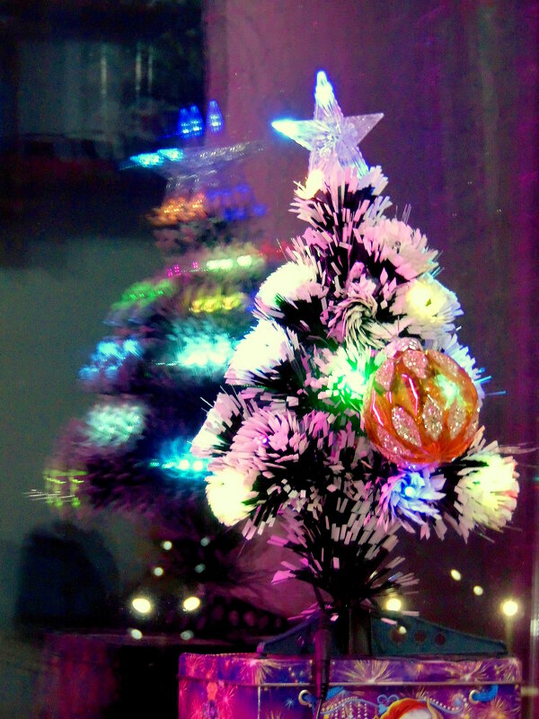 Ёлочка гори ! - nadyasilyuk Вознюк Ёлочка гори ! - nadyasilyuk Вознюк