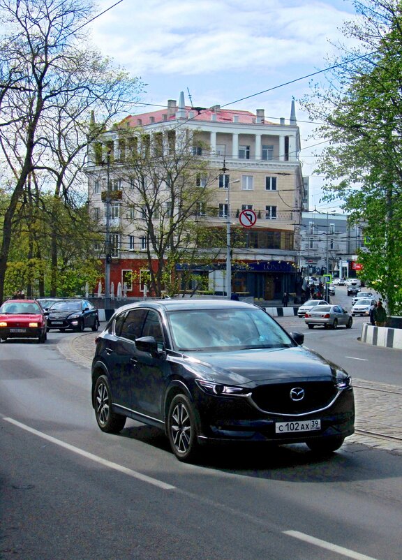 Автомобиль - Сергей Карачин Автомобиль - Сергей Карачин