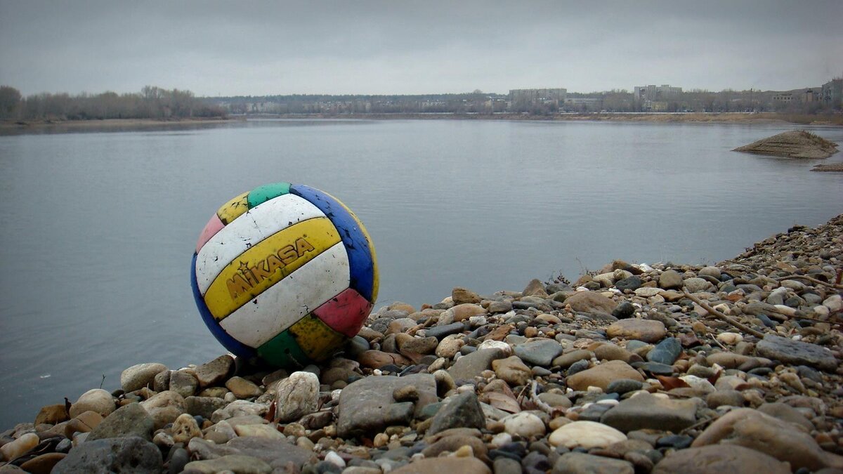 м - Aндрей Антонов