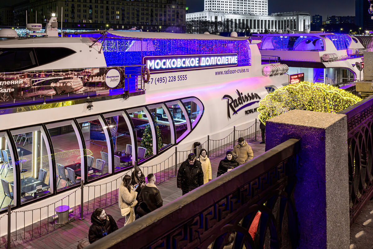 У причала - Валерий Пославский У причала - Валерий Пославский