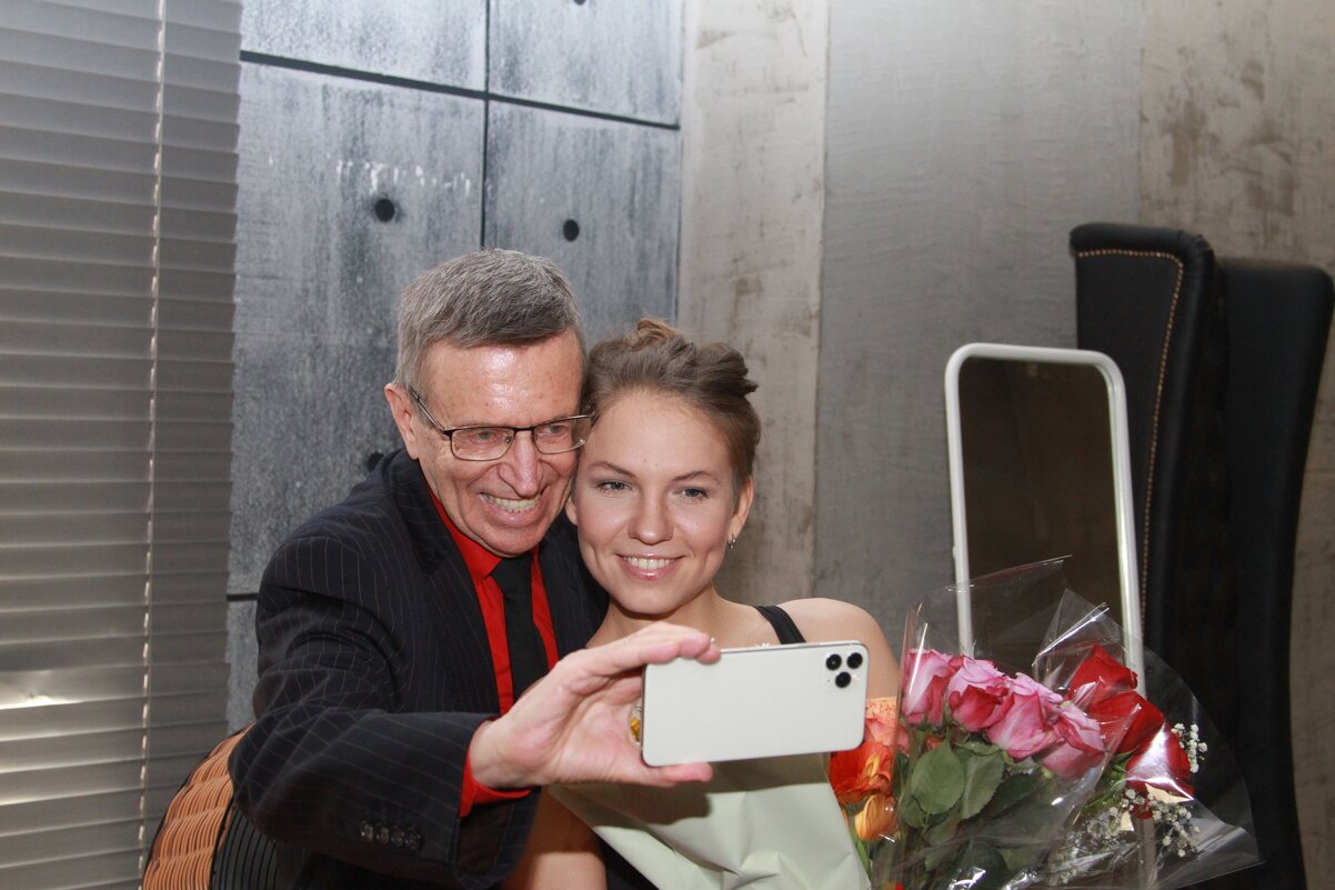 Любитель сэлфи - Сергей Панасюк