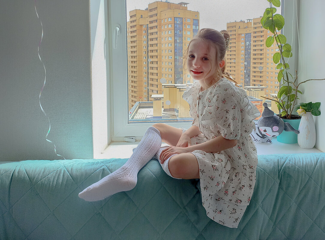 Мария на подоконнике заняла место кошки Аси. - Лилия * Мария на подоконнике заняла место кошки Аси. - Лилия *