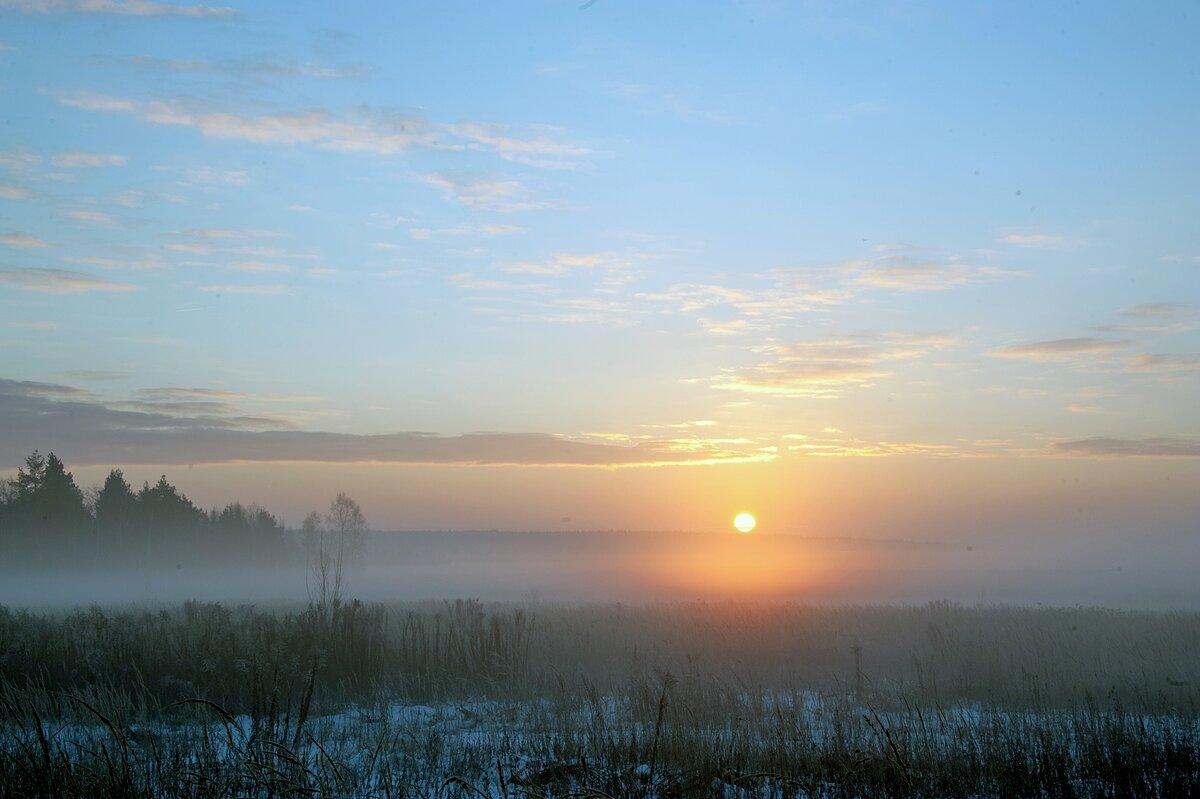 И снова декабрь укутан в туман - Валерий Иванович И снова декабрь укутан в туман - Валерий Иванович
