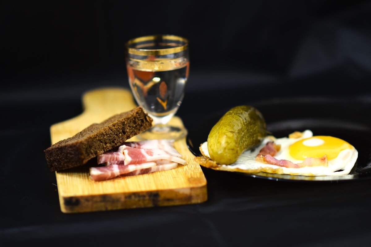 Сало - Юрий Полторыхин. Сало - Юрий Полторыхин.