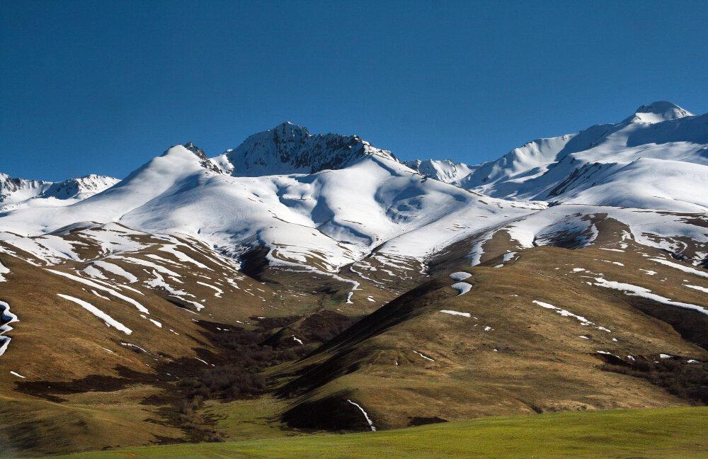 Лучше гор могут быть только горы... - Галина Ильясова Лучше гор могут быть только горы... - Галина Ильясова
