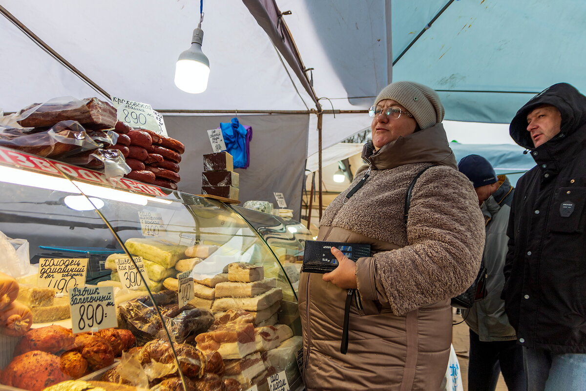 Всё вкусно, но дорого. - Анатолий. Chesnavik. Всё вкусно, но дорого. - Анатолий. Chesnavik.