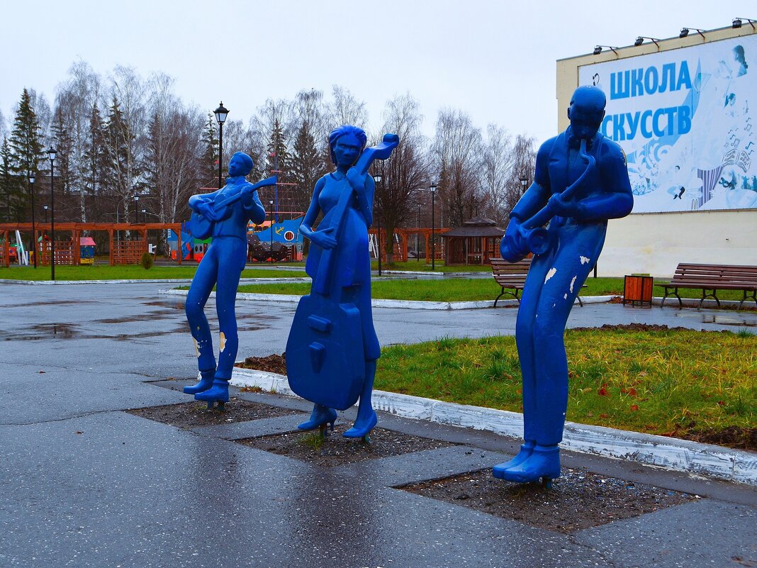 Новочебоксарск. Жанровая скульптура "Музыканты". - Пётр Чернега