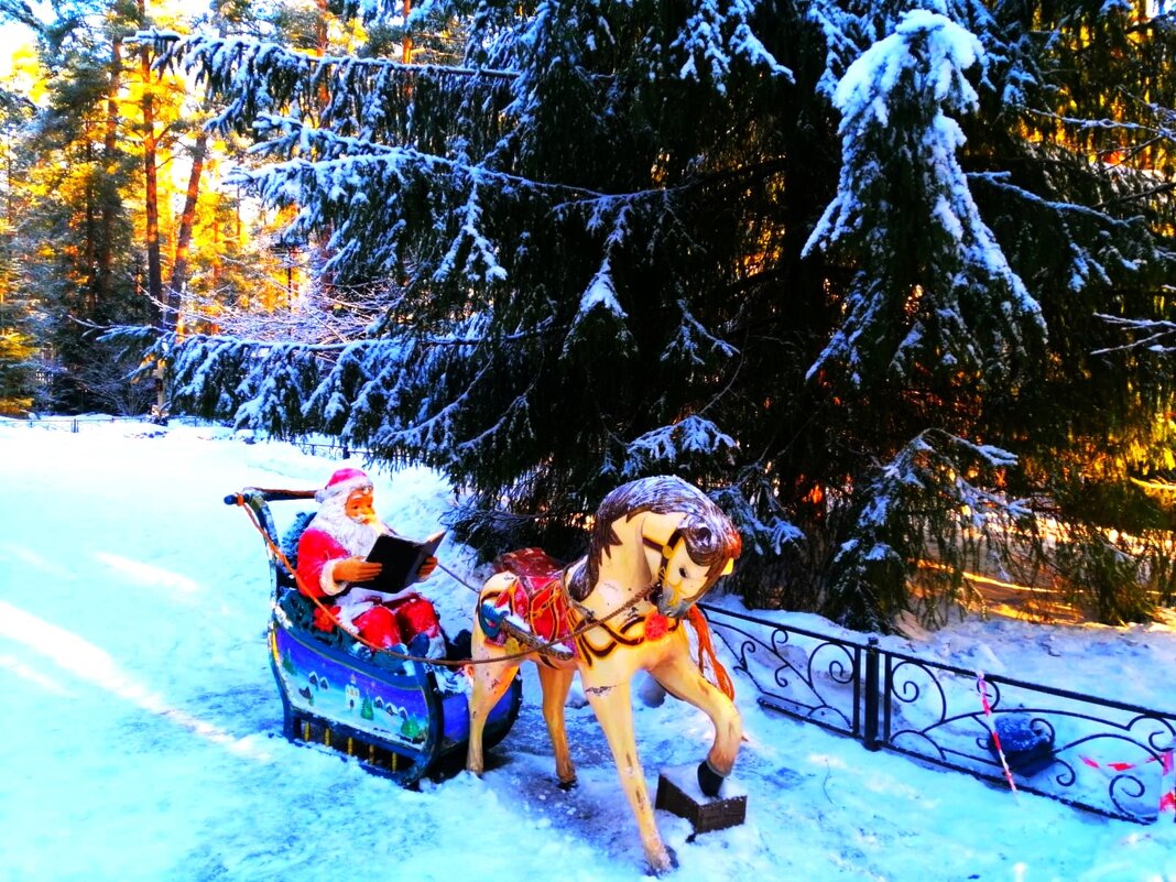 Дед Мороз к нам мчится.. - Aida10 