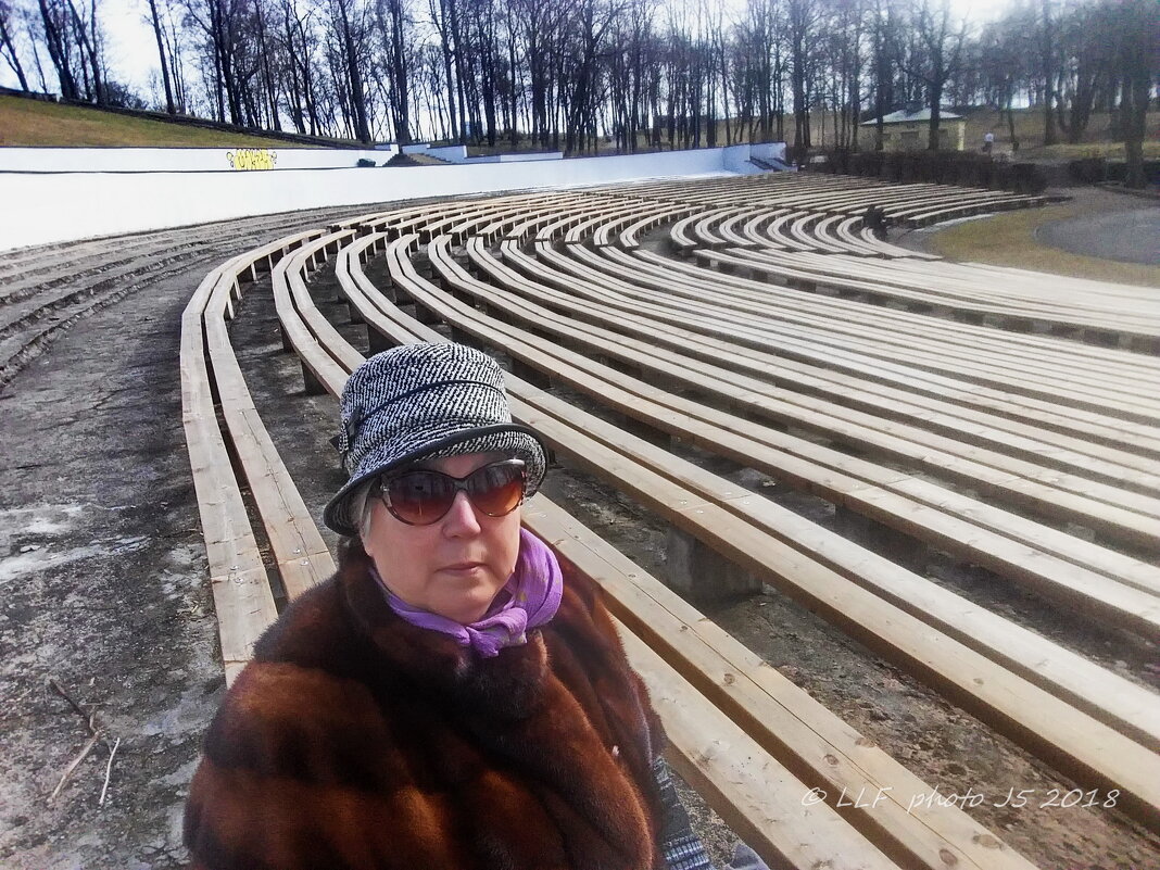 Автопортрет - Self-portrait - Liudmila LLF