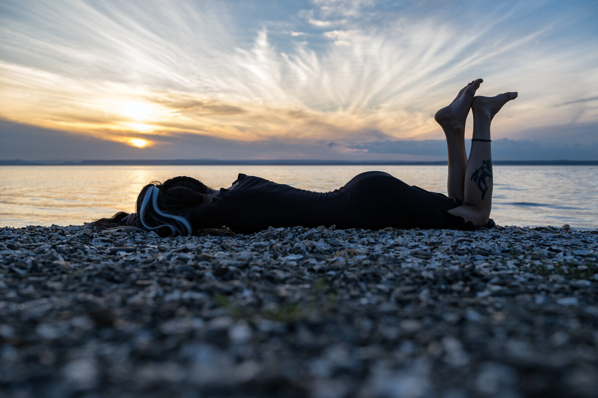 *** - Alexandr Khizhniak