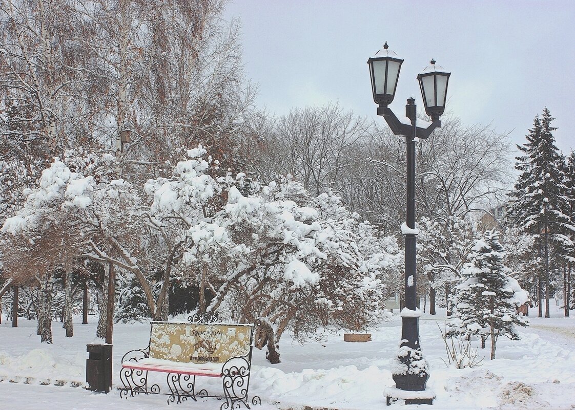 Место свиданий - Галина Нестратова