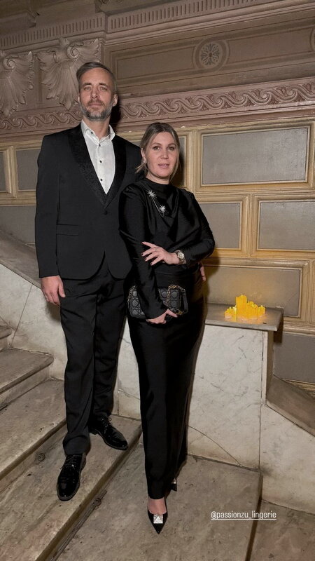 *** - Владимир Захаров