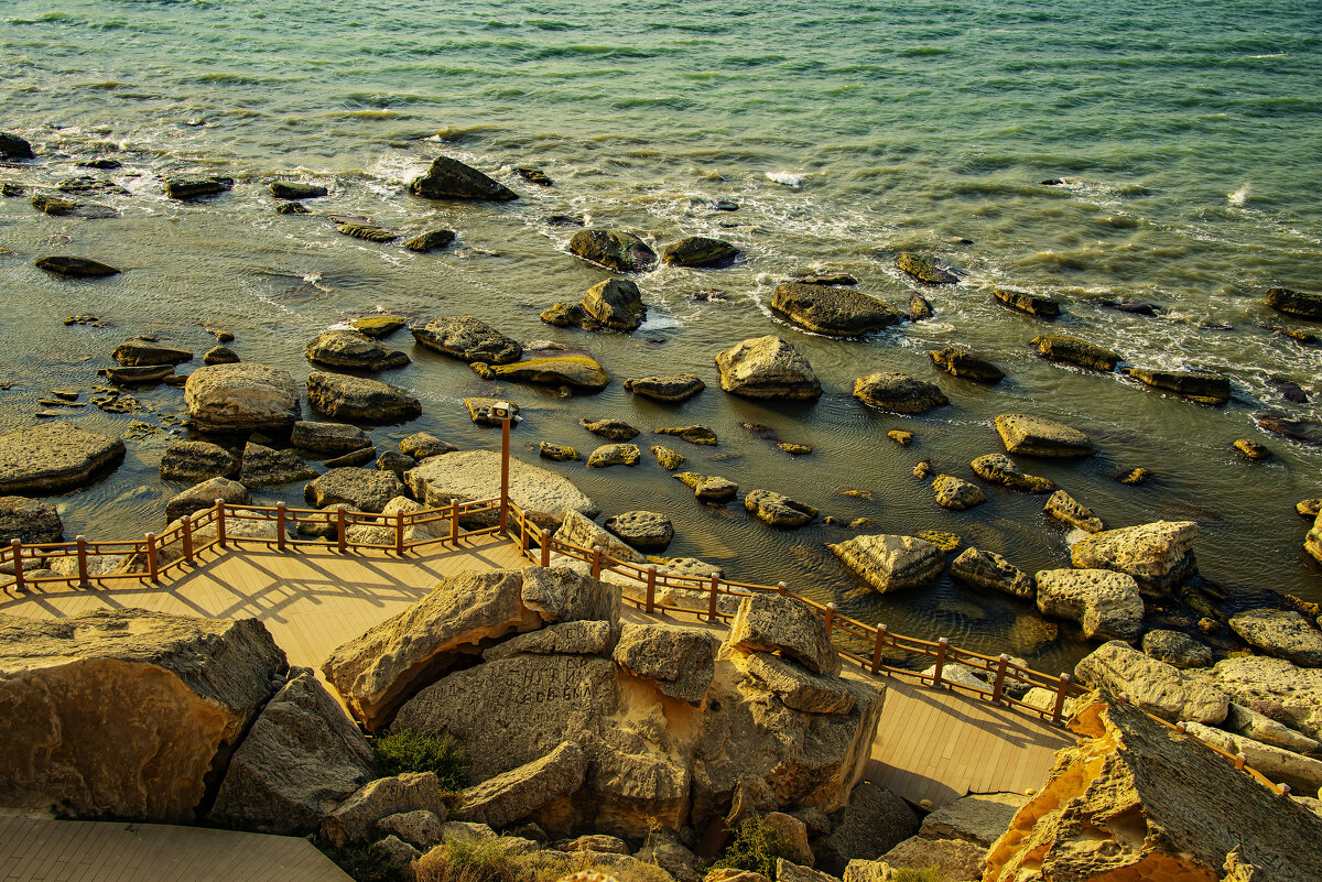 Актау - Анатолий Чикчирный