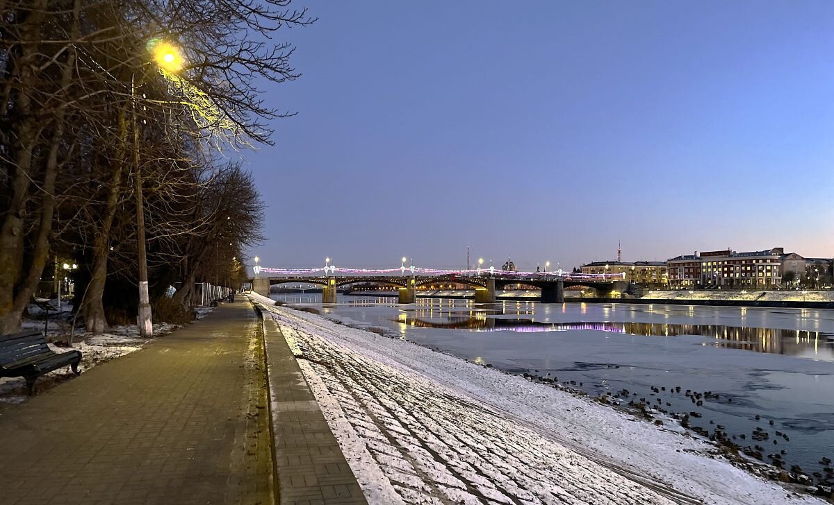 Набережная Афанасия Никитина. - Olga Oskolkova