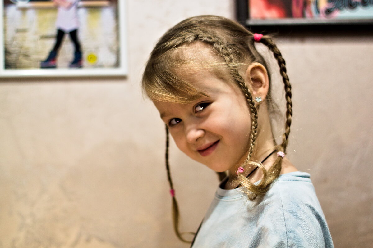 Модница - Артём 