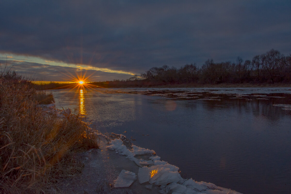 Ночь перед Рождеством... - Sergey (Apg)