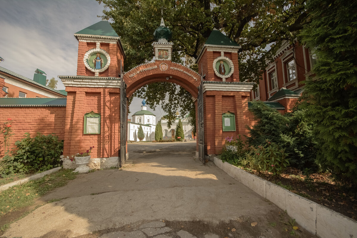 Монастырь. - Николай 