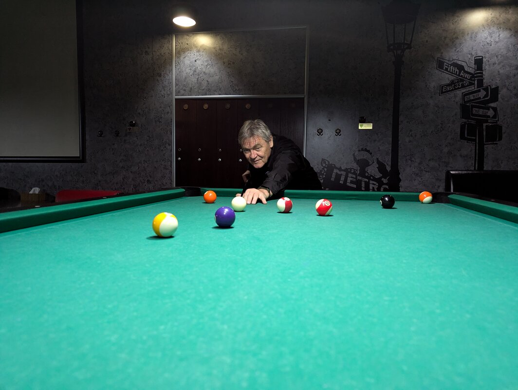 Американский пул - Андрей Хлопонин